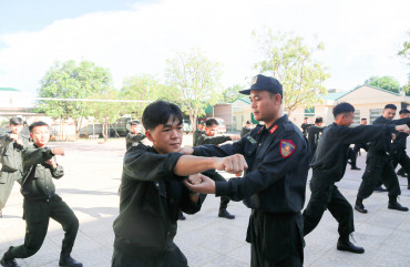  Đại úy Nguyễn Đình Phúc: Người Đại đội trưởng hết lòng vì công việc