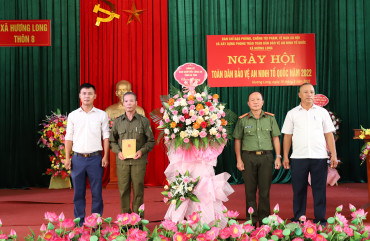 Thôn 8, xã Hương Long, huyện Hương Khê tổ chức ngày hội toàn  dân bảo vệ ANTQ
