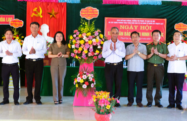Sôi nổi ngày hội Toàn dân bảo vệ ANTQ tại thôn Hoà Lạc, xã Thạch Lạc, huyện Thạch Hà