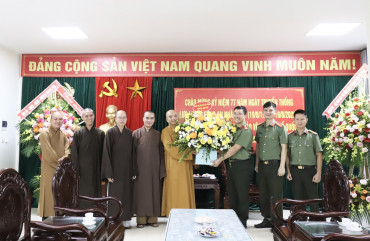 Ban Trị sự Phật giáo tỉnh Hà Tĩnh chúc mừng Công an tỉnh nhân ngày truyền thống lực lượng CAND