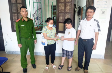 Hà Tĩnh: Một học sinh trả lại số tiền hơn 51 triệu đồng cho người đánh rơi
