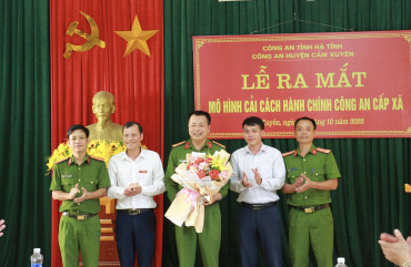 Ra mắt Mô hình điểm cải cách hành chính Công an cấp xã tại thị trấn Cẩm Xuyên