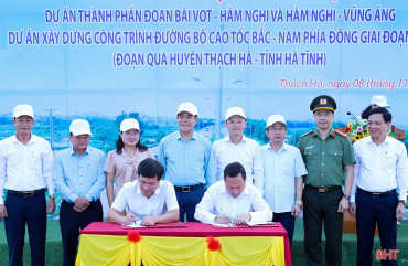 Địa phương đầu tiên ở Hà Tĩnh bàn giao mặt bằng dự án cao tốc Bắc - Nam