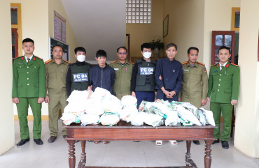Hà Tĩnh: Bắt giữ 2 đối tượng vận chuyển 31 kg ma túy trong 2 bao tải lớn