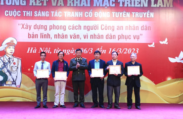 Họa sĩ Hà Tĩnh giành giải A tại Cuộc thi sáng tác tranh cổ động về Công an Nhân dân