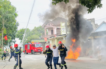 Huyện Đức Thọ hoàn thành thực tập phương án chữa cháy khu dân cư có nguy cơ cháy, nổ cao