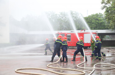 Diễn tập phương án chữa cháy và cứu nạn cứu hộ tại Công ty Viết Hải