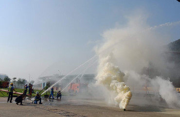 Diễn tập phương án chữa cháy và cứu nạn cứu hộ tại Tổng kho xăng dầu Vũng Áng.