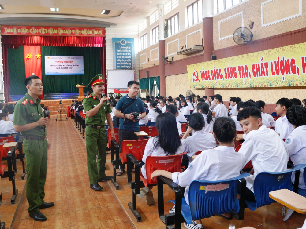 Hơn 300 học sinh được tuyên truyền phòng, chống ma túy học đường ...